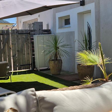 Magnifique Appartement 2 Chambres Avec 50 M2 De Jardin Privatif La Crau Luaran gambar